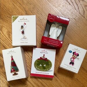 Hallmark & Keepsake Ornaments